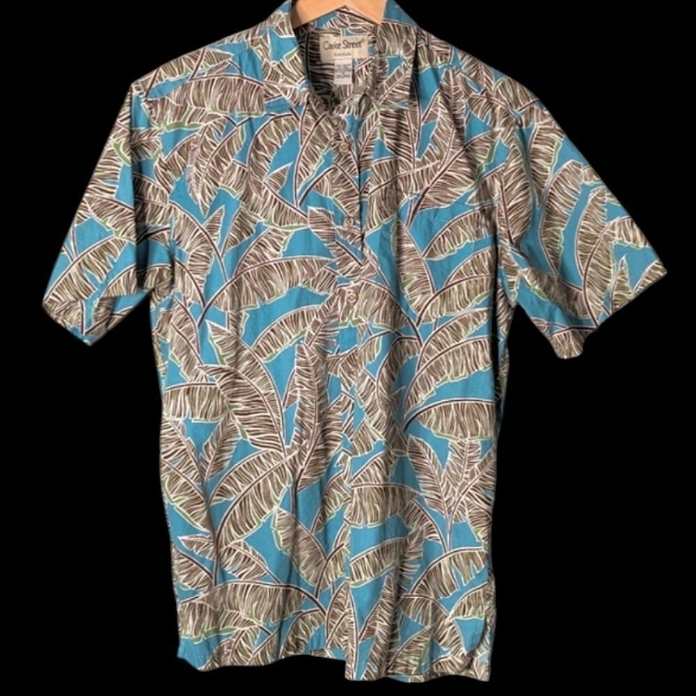 Cooke Street Honolulu Hawaiian Button Down Shirt Sleeve Shirt size M